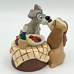Lady and the Tramp Kissing Spaghetti Dinner Disney Classics PVC‎ figure 3.5"